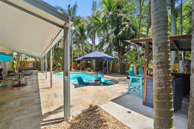 9545 135TH STREET, Seminole, FL 33776