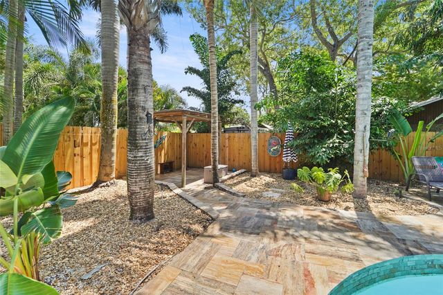 9545 135TH STREET, Seminole, FL 33776