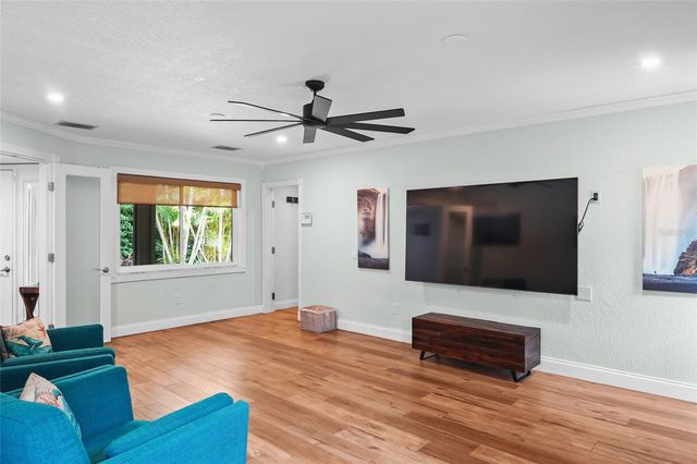 9545 135TH STREET, Seminole, FL 33776
