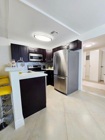 3212 NE 12th Street 201, Pompano Beach, FL 33062