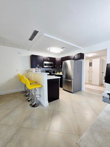 3212 NE 12th Street 201, Pompano Beach, FL 33062