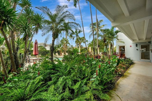 3212 NE 12th Street 201, Pompano Beach, FL 33062