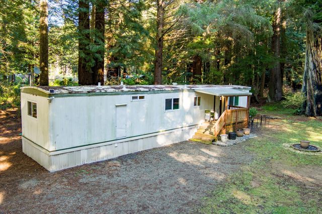 1700 Ferndale Lane, Crescent City, CA 95531