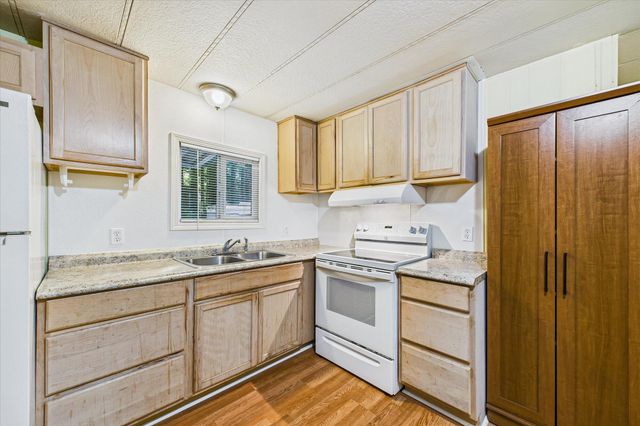 1700 Ferndale Lane, Crescent City, CA 95531