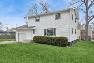 1520 N Park Drive, Round Lake Beach, IL 60073
