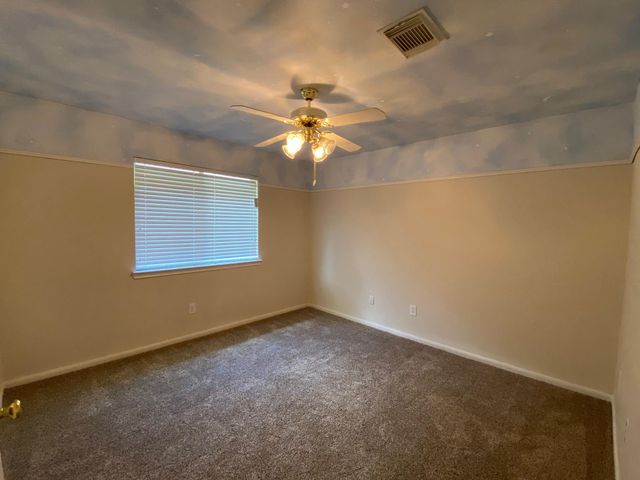 3635 Sheldon Drive, Pearland, TX 77584