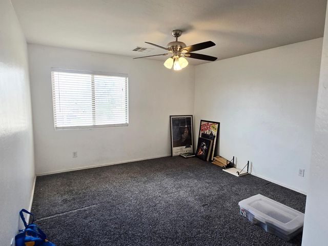 1856 W Quick Draw Way, San Tan Valley, AZ 85144