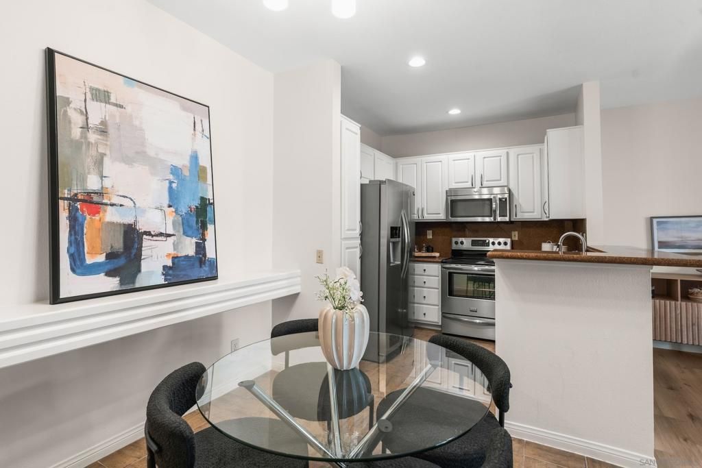 2150 Camino De La Reina 216, San Diego, CA 92108 — photo 4