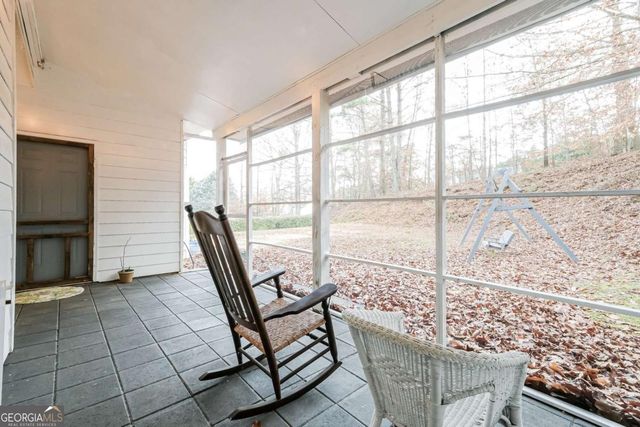 2969 Meadow Church Road, Suwanee, GA 30024