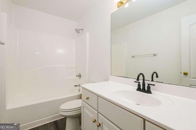 2969 Meadow Church Road, Suwanee, GA 30024