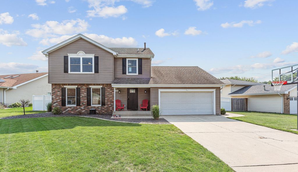 5063 89th Court, Crown Point, IN 46307