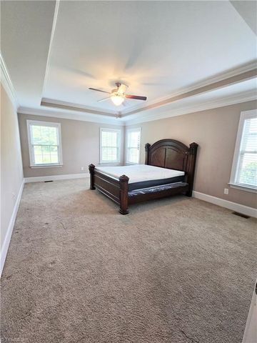 5029 Bennington Way, High Point, NC 27262