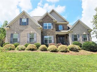 5029 Bennington Way, High Point, NC 27262