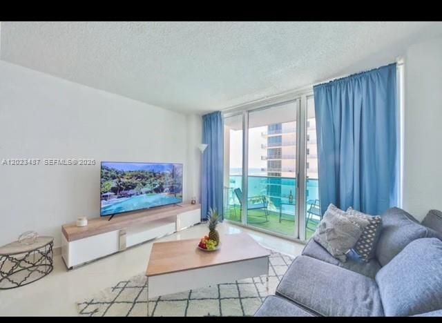 4001 S Ocean Drive 7L, Hollywood, FL 33019