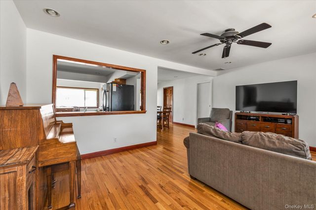 358 Main Street, East Rockaway, NY 11518