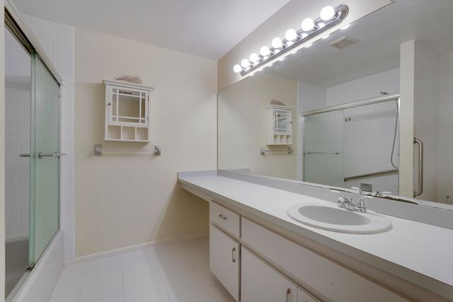 4617 SE Geneva Drive, Stuart, FL 34997