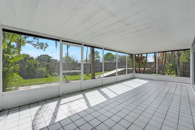 4617 SE Geneva Drive, Stuart, FL 34997