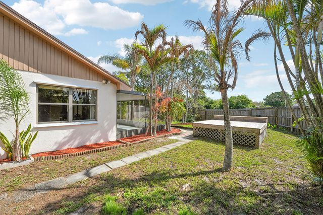 4617 SE Geneva Drive, Stuart, FL 34997