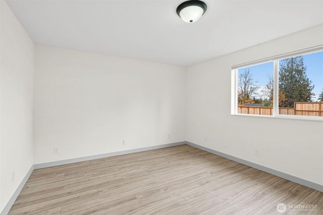 7203 126th Street E, Puyallup, WA 98373