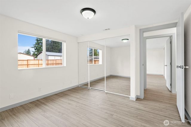 7203 126th Street E, Puyallup, WA 98373