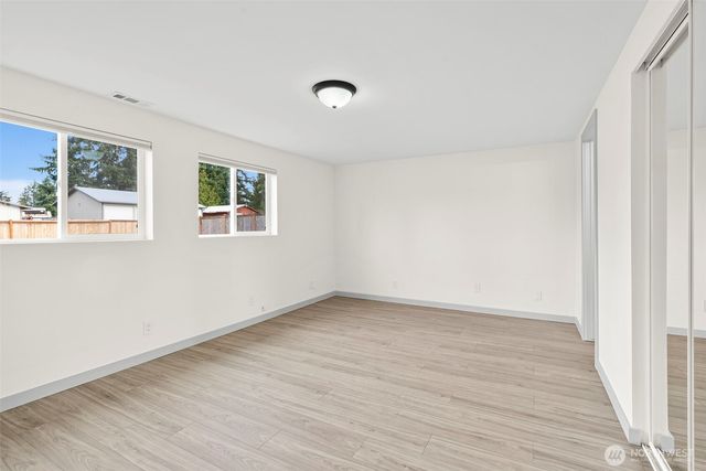 7203 126th Street E, Puyallup, WA 98373