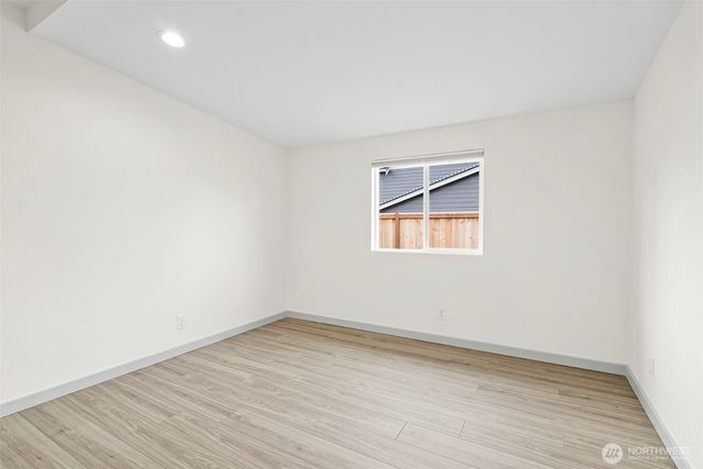 7203 126th Street E, Puyallup, WA 98373