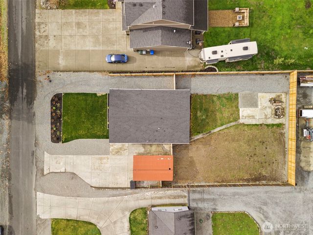 7203 126th Street E, Puyallup, WA 98373