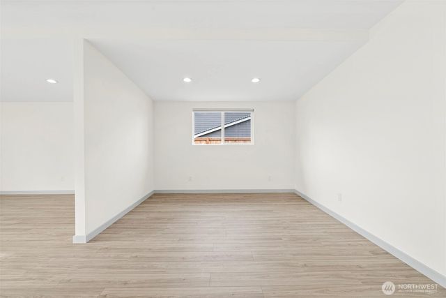 7203 126th Street E, Puyallup, WA 98373