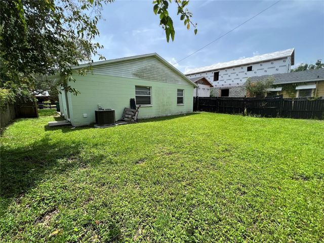 2103 W CHERRY STREET, Tampa, FL 33607