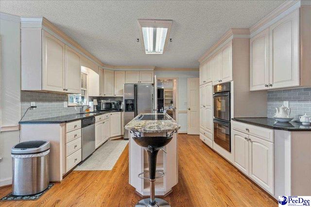 1817 Brandon Dr., Florence, SC 29505