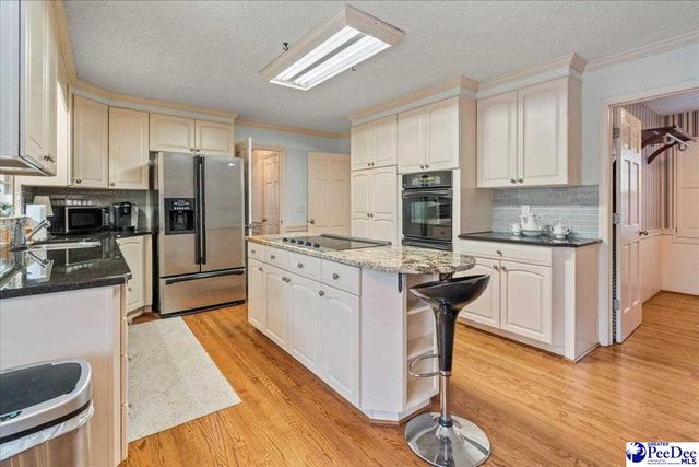 1817 Brandon Dr., Florence, SC 29505