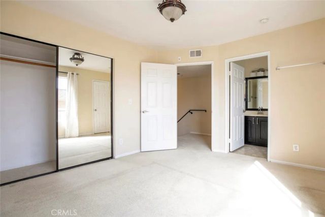432 N. Kenwood Street 206, Glendale, CA 91206