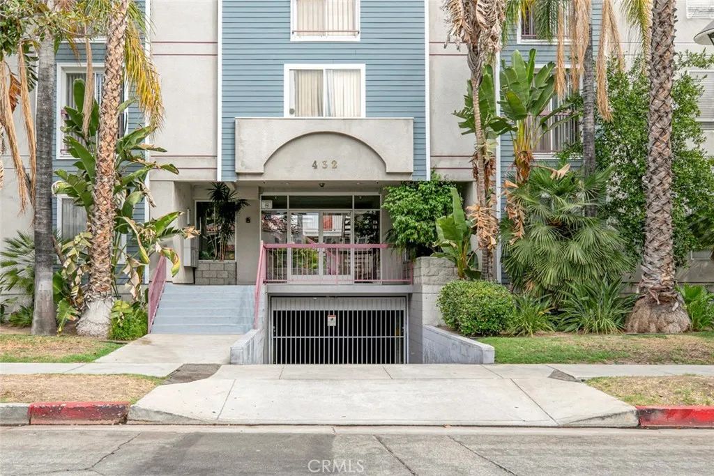 432 N. Kenwood Street 206, Glendale, CA 91206