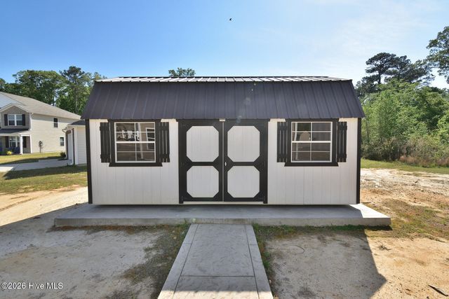 14 Antebellum Court, Rocky Mount, NC 27804