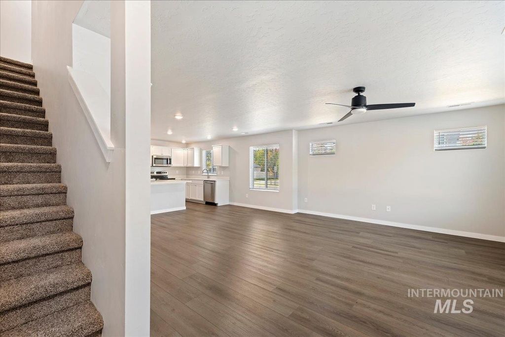 12489 W Victory Rd, Boise, ID 83709 photo 4