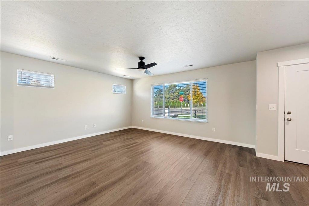 12489 W Victory Rd, Boise, ID 83709 photo 5