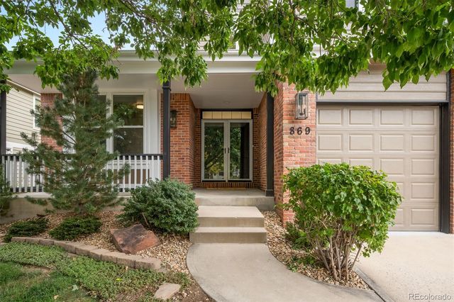 869 Shadowstone Drive, Highlands Ranch, CO 80129