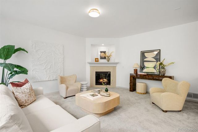 869 Shadowstone Drive, Highlands Ranch, CO 80129