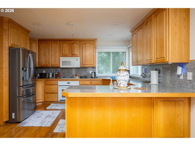 5435 Se OLD WOODS Loop, Gresham, OR 97080