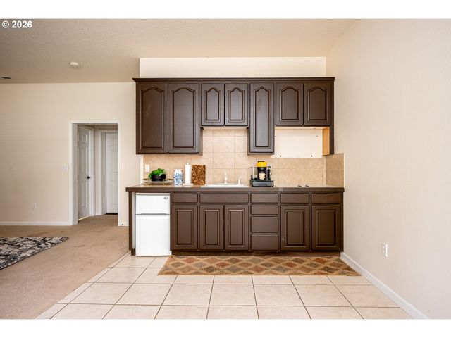 5435 Se OLD WOODS Loop, Gresham, OR 97080