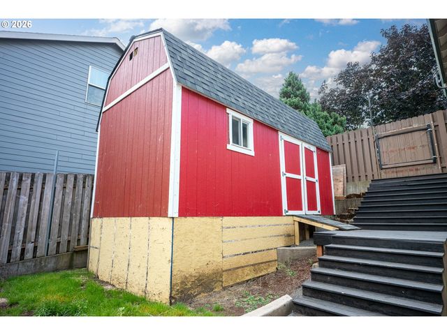 5435 Se OLD WOODS Loop, Gresham, OR 97080