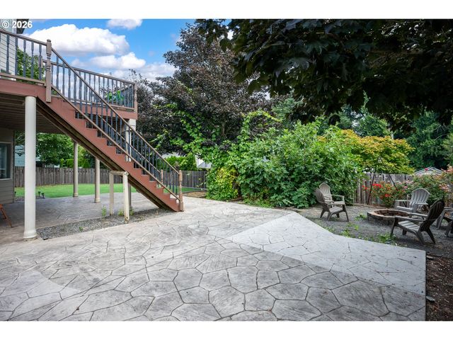 5435 Se OLD WOODS Loop, Gresham, OR 97080