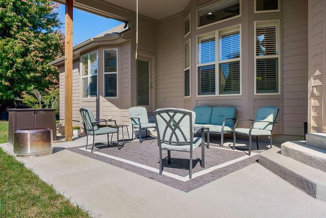 10237 Marion Street, Lenexa, KS 66220