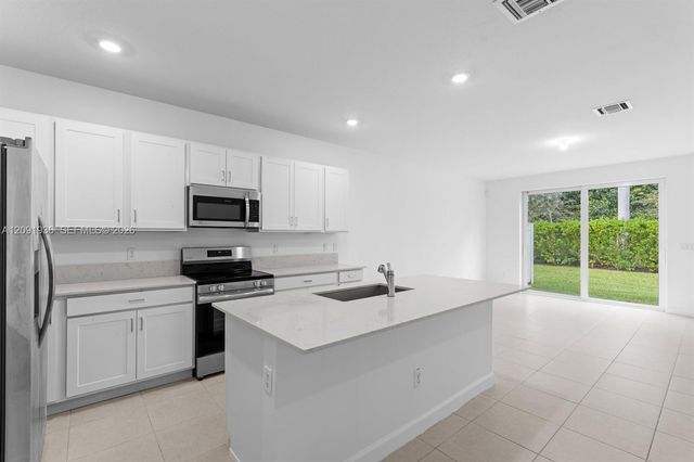 4667 Hollister Avenue, Lake Worth, FL 33463