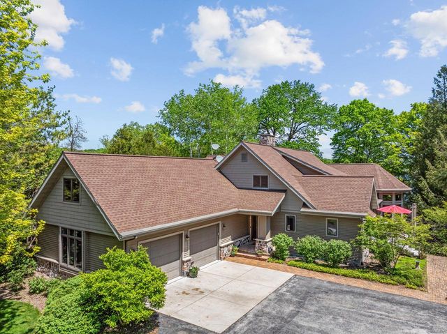 N7951 Lakeside Park ROAD, Elkhart Lake, WI 53020