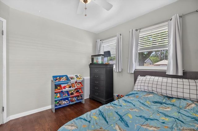 23002 Carolina Street, Saint Clair Shores, MI 48080