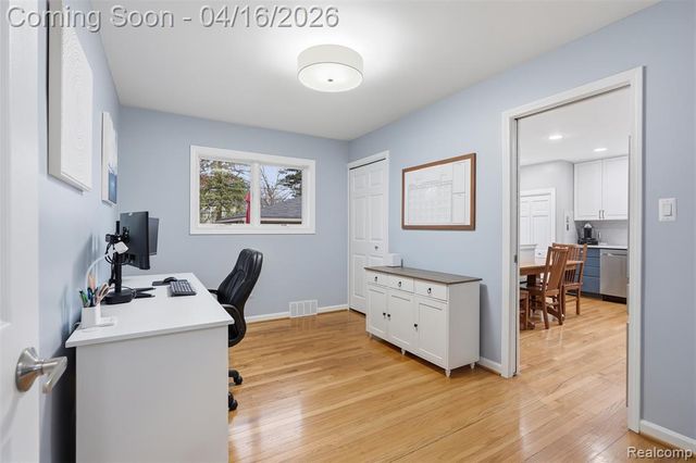 314 Debra Lane, Northville, MI 48167