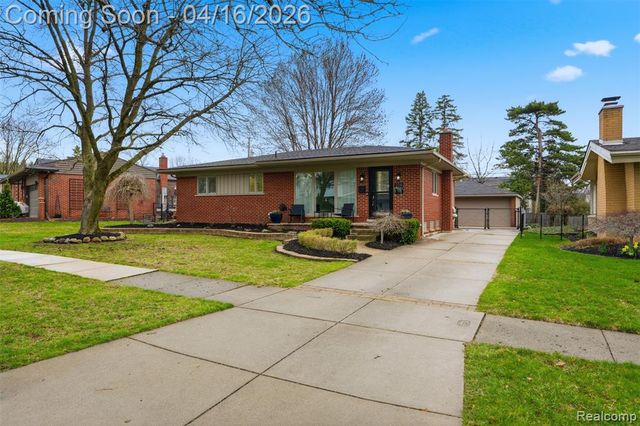 314 Debra Lane, Northville, MI 48167