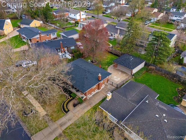 314 Debra Lane, Northville, MI 48167