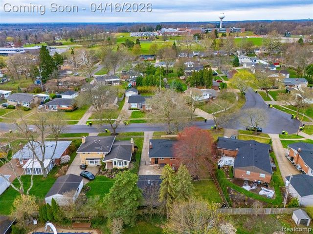 314 Debra Lane, Northville, MI 48167